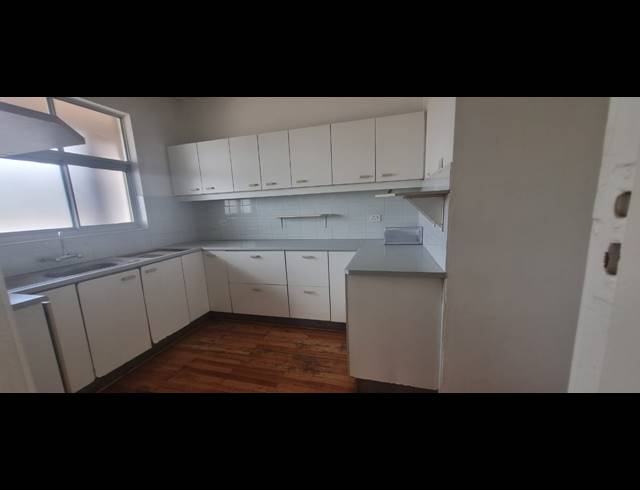 1.5 BEDROOM FLAT FOR SALE IN UMBILO